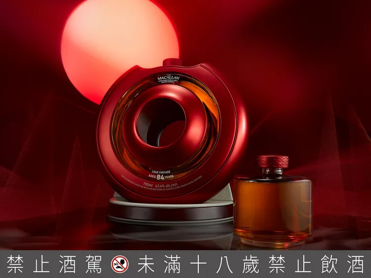觀展者將可見證麥卡倫史上最高年份–84年單一麥芽威士忌，與麥卡倫新酒廠落成第一批蒸餾威士忌的TIME：SPACE 「時空旅行」。業者提供