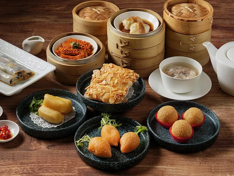 神旺潮品集「忠孝旗艦店」、「新光A4店」兩店同慶4：0完封日本得第一，推出港點買4送1。神旺餐飲提供