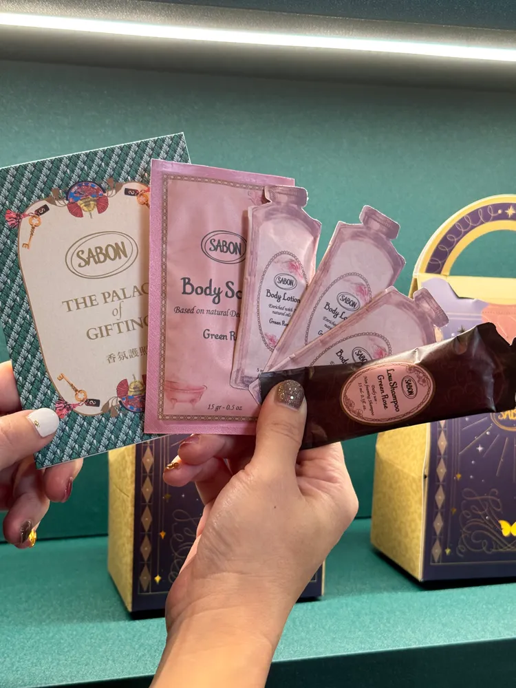 在美好年代香氛護照上集滿2點，就可兌換香氛好禮。張家玲攝