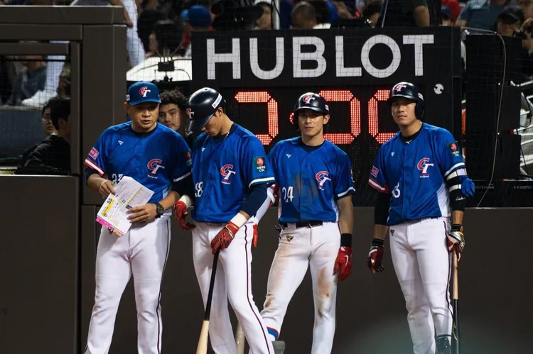 HUBLOT為台灣製作的專屬投手計時器。品牌提供