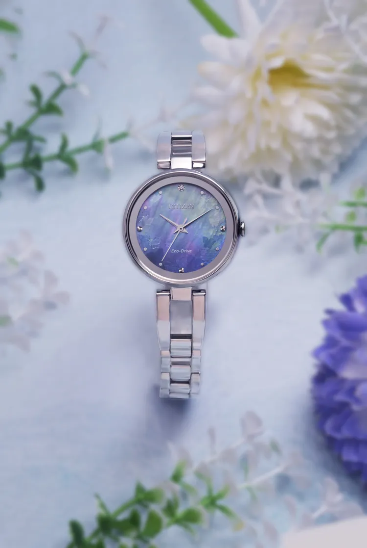 CITIZEN「Beginning Blue希望之藍」限定腕錶EM0801-85N，9600元。品牌提供