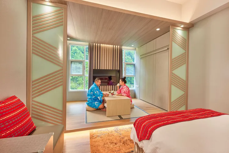 台中谷關統一渡假村和洋雙人房型。統一渡假村提供