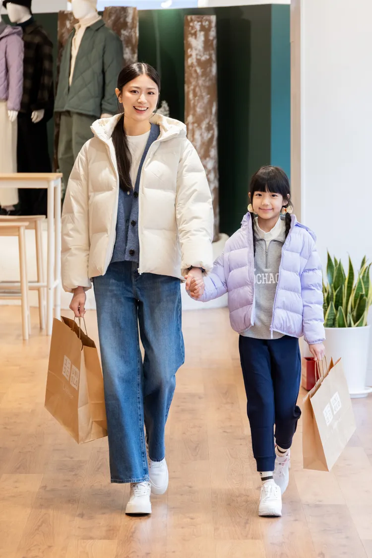 感謝祭端出優惠價格替全家大小打造出暖冬時尚。品牌提供