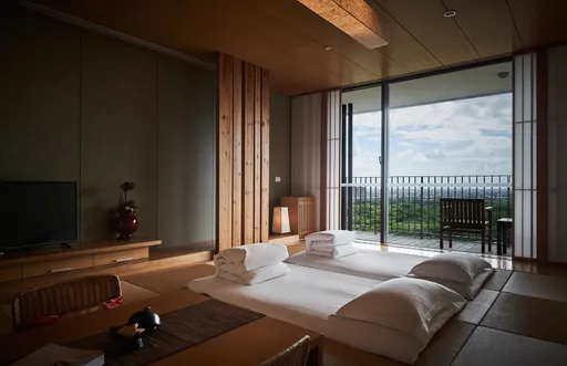 國旅殺出新高度!住飯店可免費搬走「4萬8」音響組