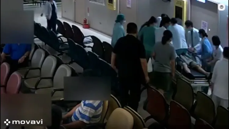 因為是在醫院心肌梗塞發作，醫療團隊全部趕過來救治。亞大附醫提供