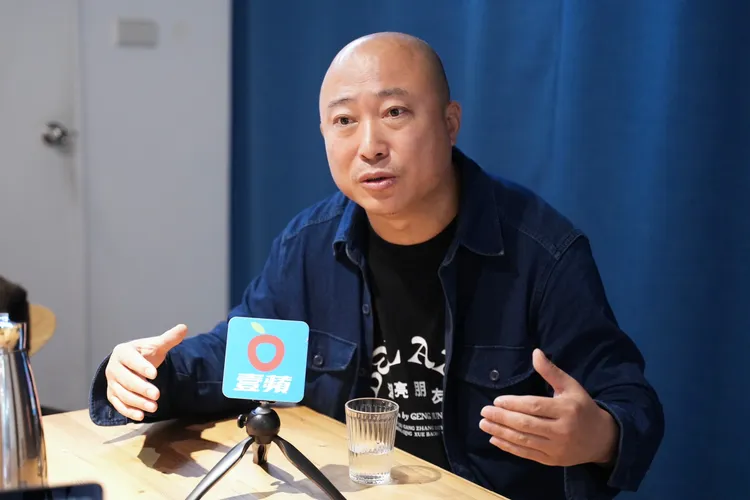 耿軍耿軍認為藝術創作是需要自由度的。彭欣偉攝