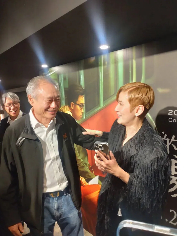 吳君如（右）和李安撒嬌要演他的電影。王思穎攝