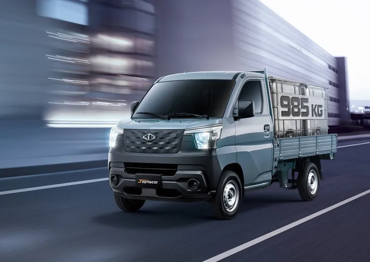 J SPACE貨車車型也同步推出全新「職人灰」質感車色。業者提供