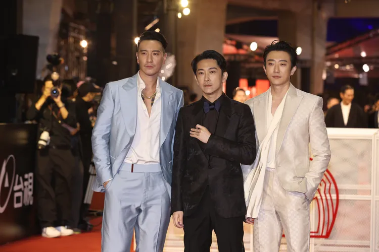 王陽明（左起）、施名帥、懷秋。彭欣偉攝