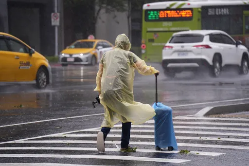天兔颱風明逼近台 2地區強風豪雨來了!恐陸海警齊發
