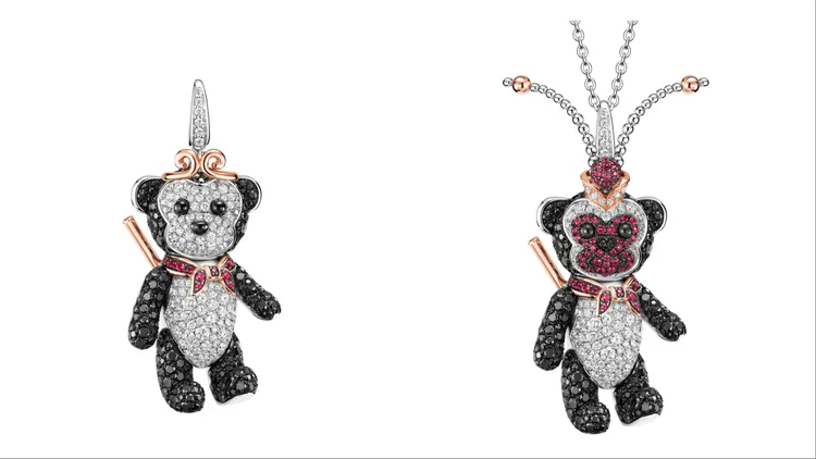 「Monkey King BoBo」項鍊另外打造2款可更換的面具配件。品牌提供