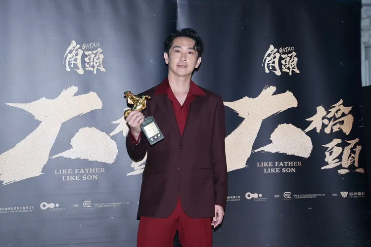 施名帥慶功地點是台北市知名高檔酒店。娛樂中心攝