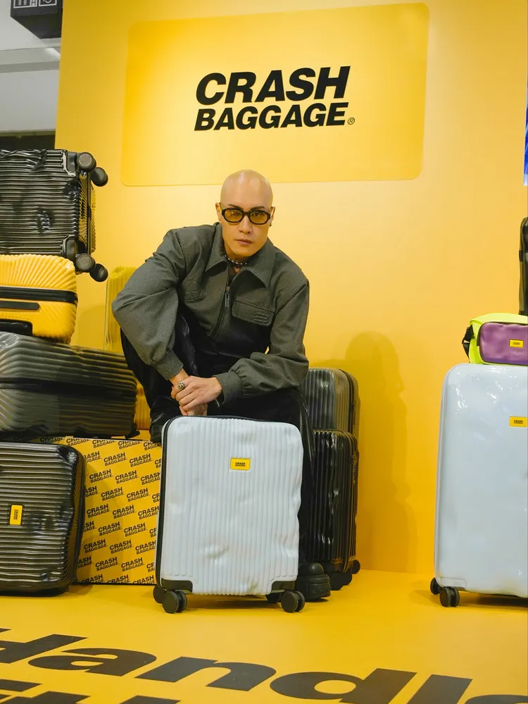 黃宣婚後事業更旺。Crash Baggage提供