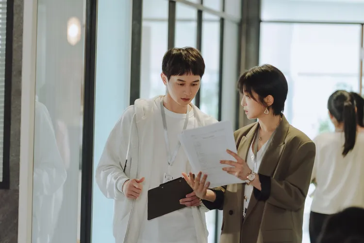 張軒睿喊話要與賴雅妍約會。TVBS提供