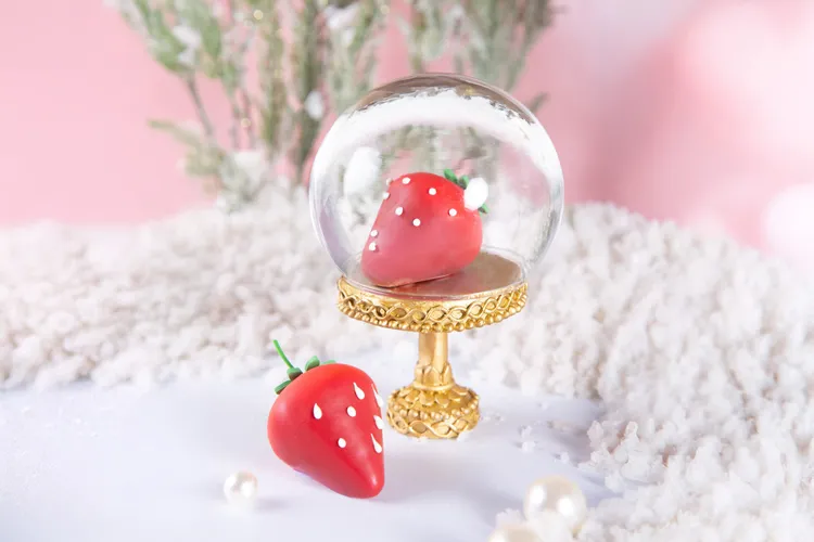 薄荷蒙布朗草莓。業者提供