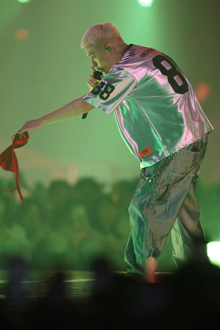 周湯豪魅力橫掃全場，女粉脫罩示愛。彭欣偉攝