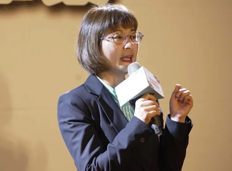 勞動力發展署北分署長謝宜容涉霸凌遭拔官。圖取自啟點行銷有限公司YouTube頻道