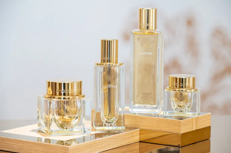 Dior生命之源臻金醇萃系列奢華登場。品牌提供