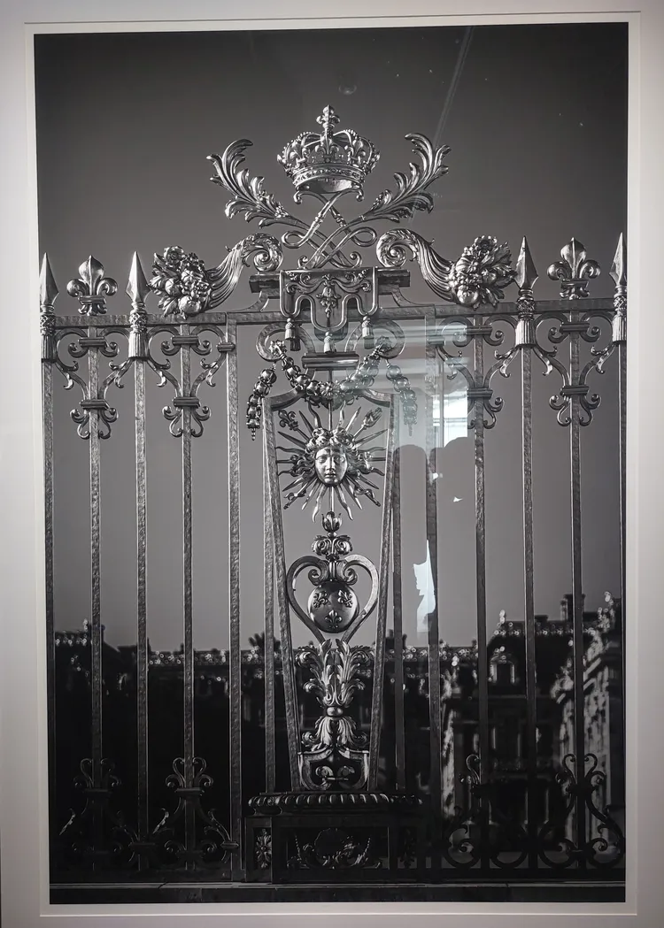 森田恭通鏡頭下的凡爾賽宮，皇室威嚴與榮華燦爛，只容留在昨日。凃建豐翻攝