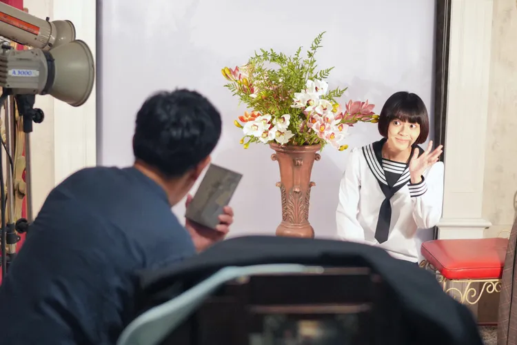 柏妍樺飾演家神，是柯叔元「阿嬤」。東森超視、華視提供 