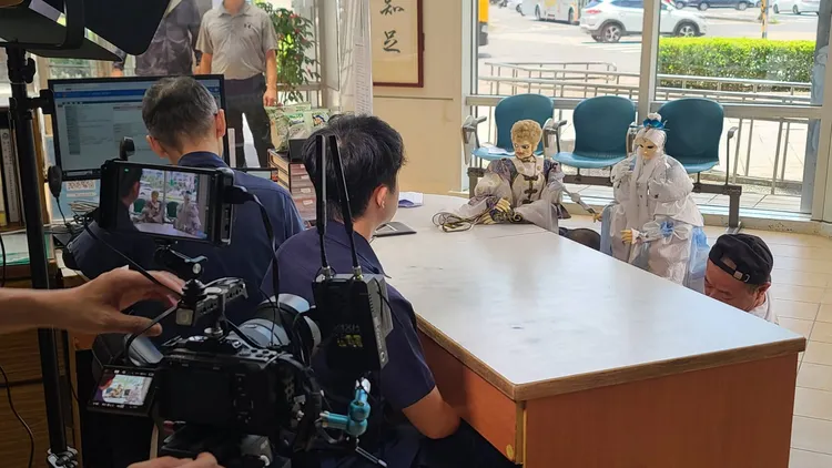 拍攝過程。警方提供