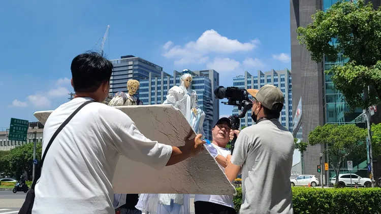 拍攝過程。警方提供