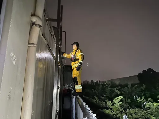 颱風天冒雨上樓查水塔　高雄38歲女疑觸電倒地身亡