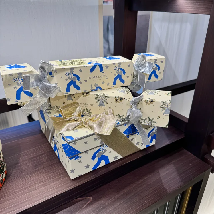 香氛拉炮、雪人香氛拉炮，各1850元。張家玲攝