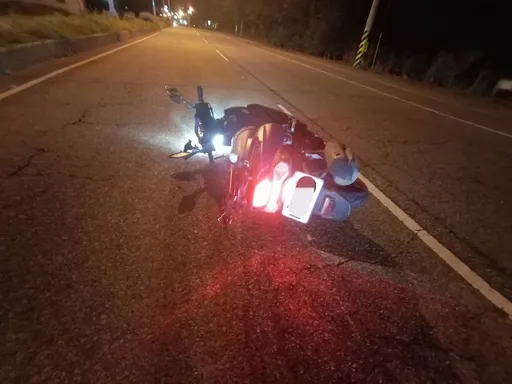 20歲男大生桃園騎車南下　疑精神不濟自撞分隔島身亡