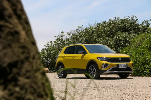 壹蘋試駕|德系精品跨界小休旅 Volkswagen T-Cross 230 TSI Style Design