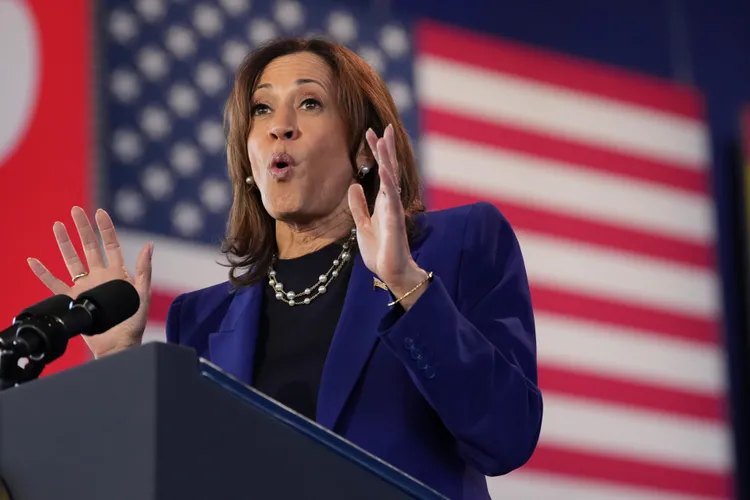 賀錦麗敗選取消行程。美聯社