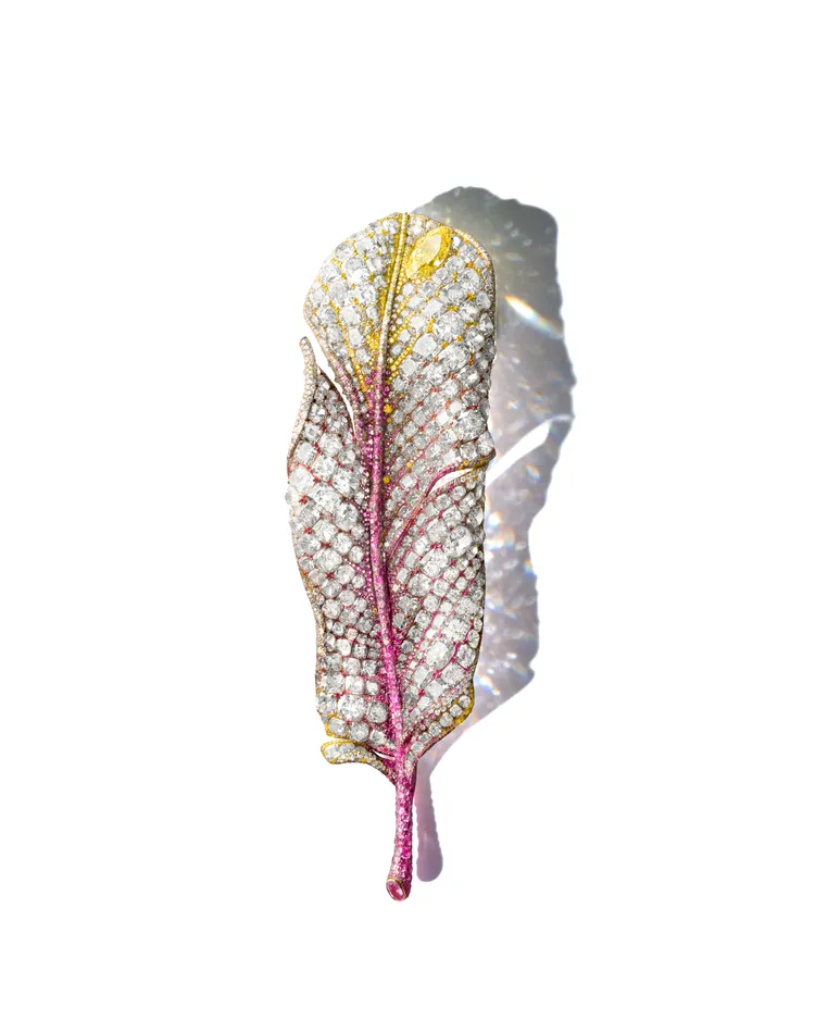 2016 Black Label Masterpiece VI大師系列「羽毛胸針」。品牌提供