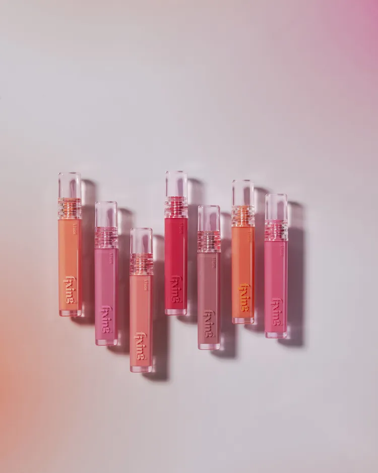 ETUDE膜幻濾鏡水光唇釉，各390元。品牌提供