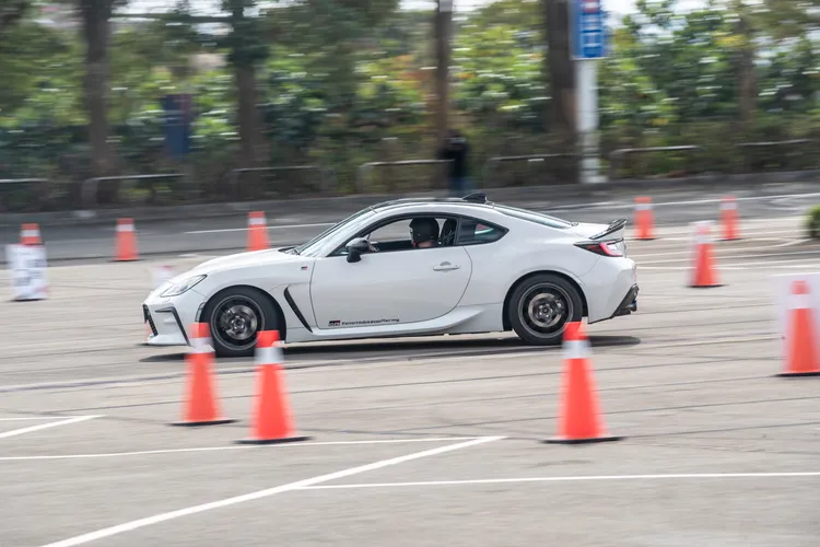 除了上述熱血的賽車賽事外，也將邀請台灣知名甩尾車手、金卡納國手等親臨現場，進行帥氣的表演和互動。業者提供
