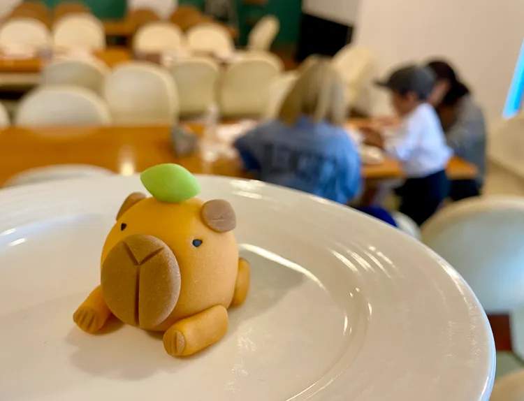 手作和菓子體驗最新推出水豚造型。莊偉祺攝