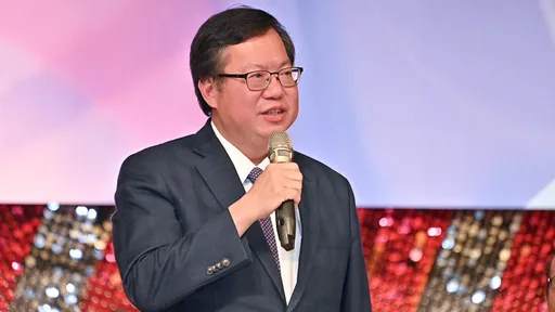 真假?詹江村稱鄭文燦宴會喝醉 「手插入女議員內褲摸屁股」