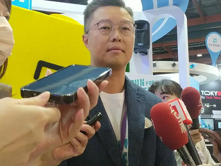 富邦金控攜手旗下五大子公司參加「2024台北金融科技展」，台北富邦銀行副總經理、數位金融總處副總處長陳傑豪受訪。許麗珍攝