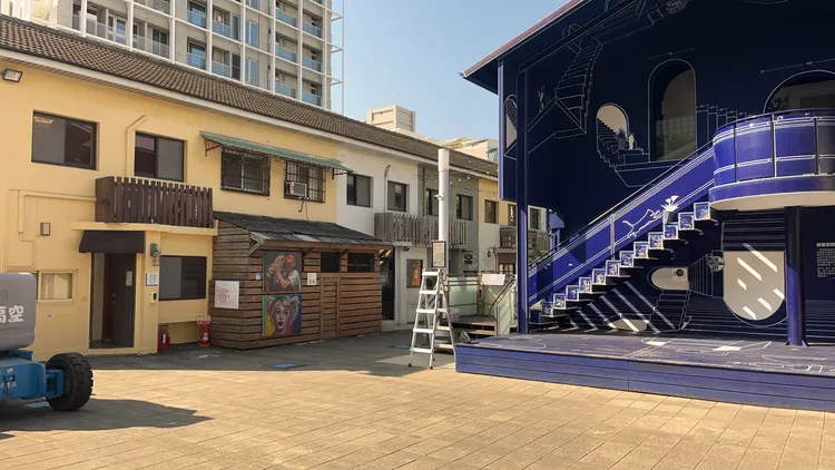 顏振發進駐藍晒圖文創園區後首度開班授課。民眾提供