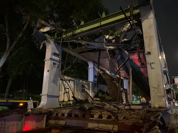 北市和平新生天橋於20日完成南側橋面切割作業。守護和平新生天橋提供