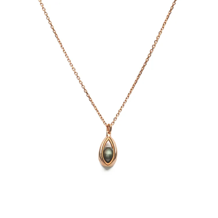 ARTISMI大溪地黑珍珠項鍊，1萬1900元。品牌提供