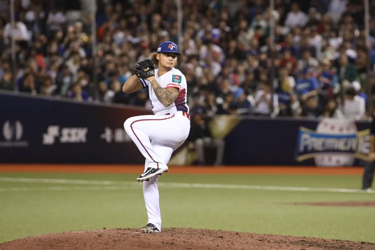 李凱威今天投1局沒失分。 彭欣偉攝