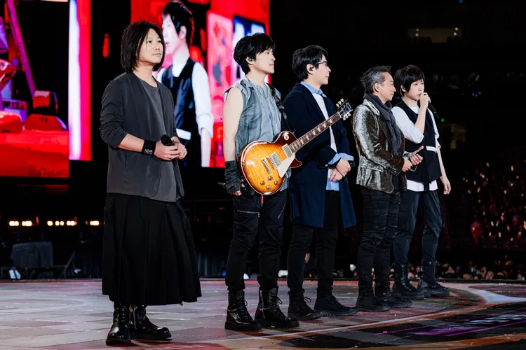 五月天在上海待了近半個月。圖／相信音樂提供