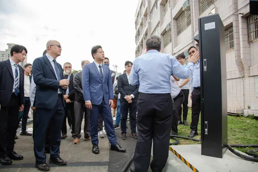 率全國之先!低碳運輸里程碑 竹市首創電動公車公共充電樁建置