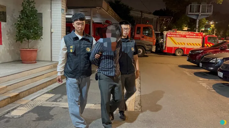 李嫌因臨時工薪水太低鋌而走險當車手，第一次上班就被逮。翻攝畫面