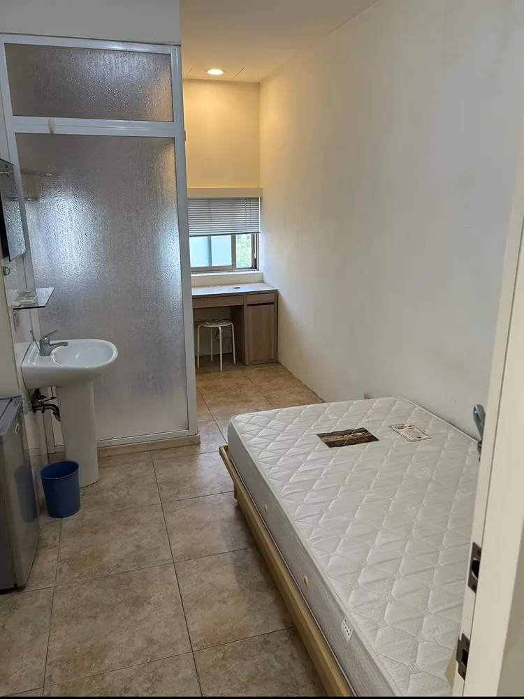 格局讓網友都看傻。翻攝臉書社團「台北&新北，雙北租屋、出租、合租、共居；房東房客盡量PO」