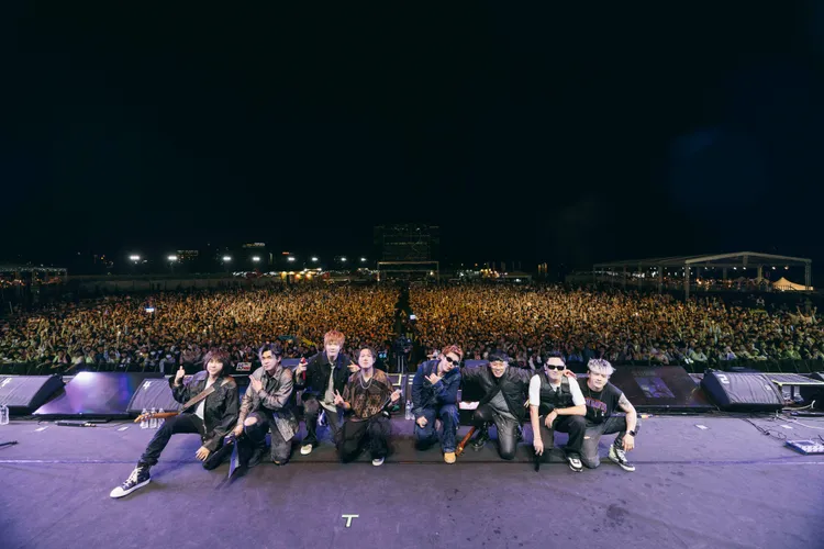 玖壹壹（右）邀來八三夭合作，嗨歌齊發熱鬧開趴。圖／KKLIVE、混血兒娛樂提供