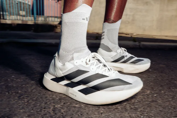 ADIZERO ADIOS PRO EVO 1曾幫助國際菁英馬拉松跑者在多項賽事中奪得冠軍。品牌提供