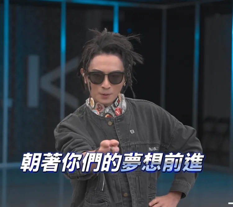 TORO驚喜成天使導師。天空娛樂提供