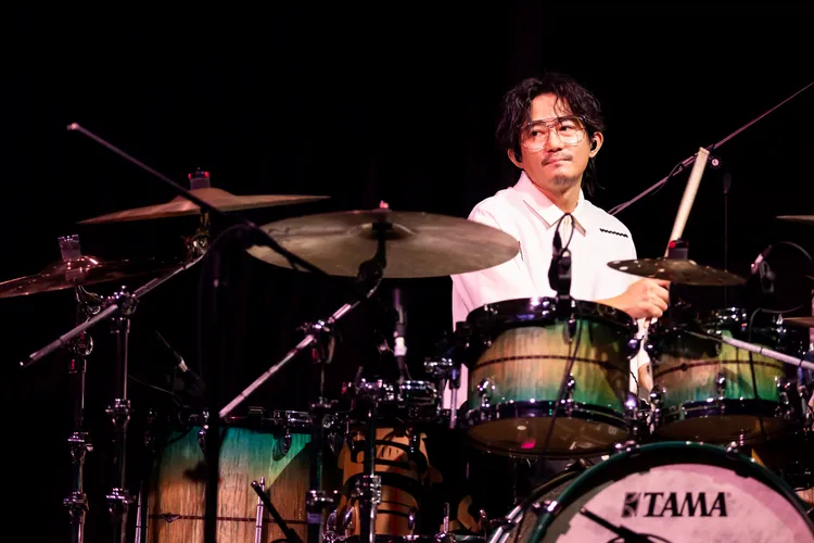 Tizzy Bac鼓手前源。圖／相信音樂提供