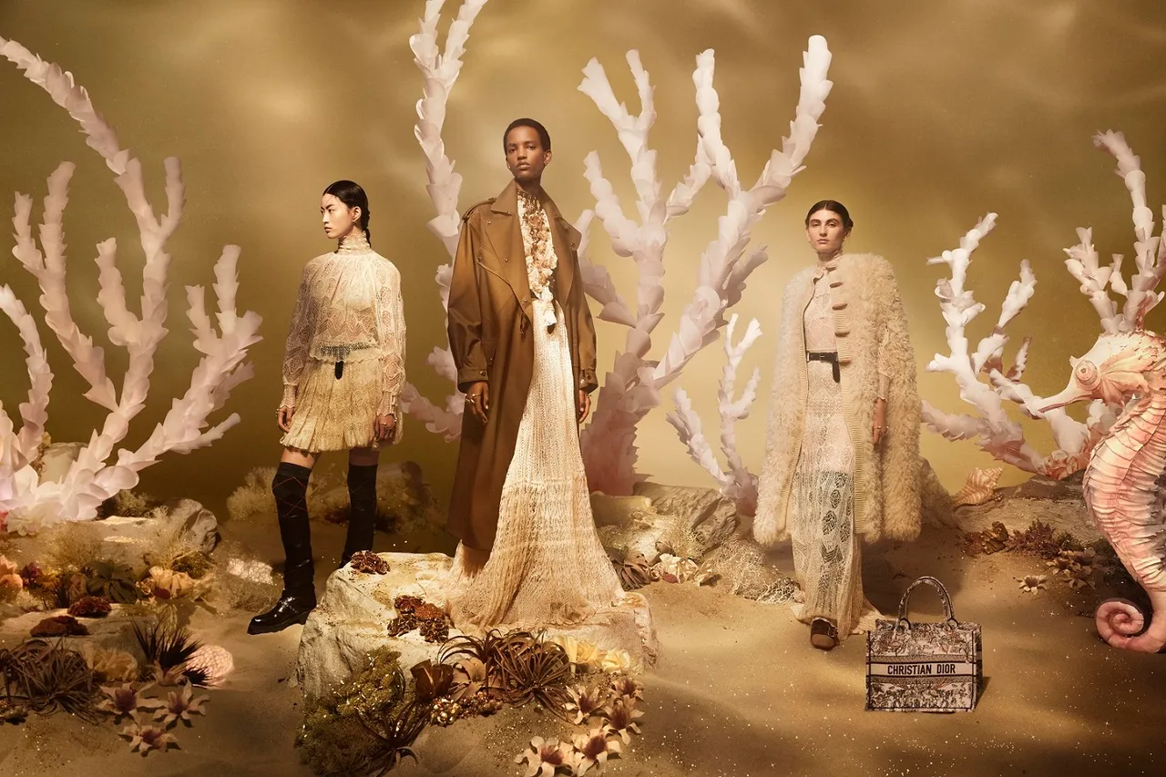 DIOR聖誕形象廣告。品牌提供